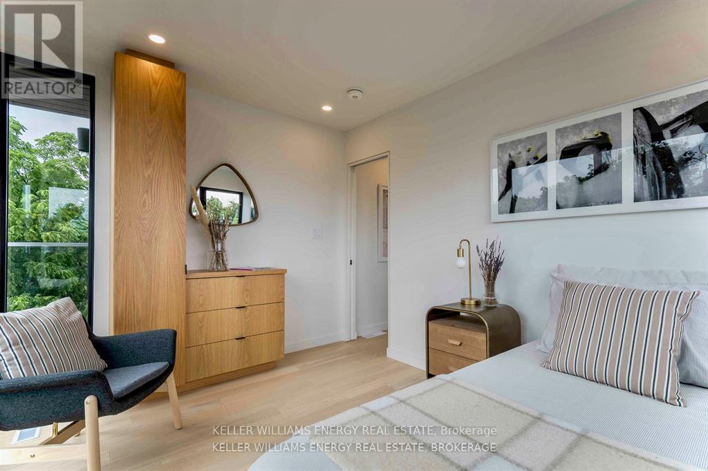 37 West Street, Prince Edward County, Ontario  K0K 3L0 - Photo 17 - X12525156