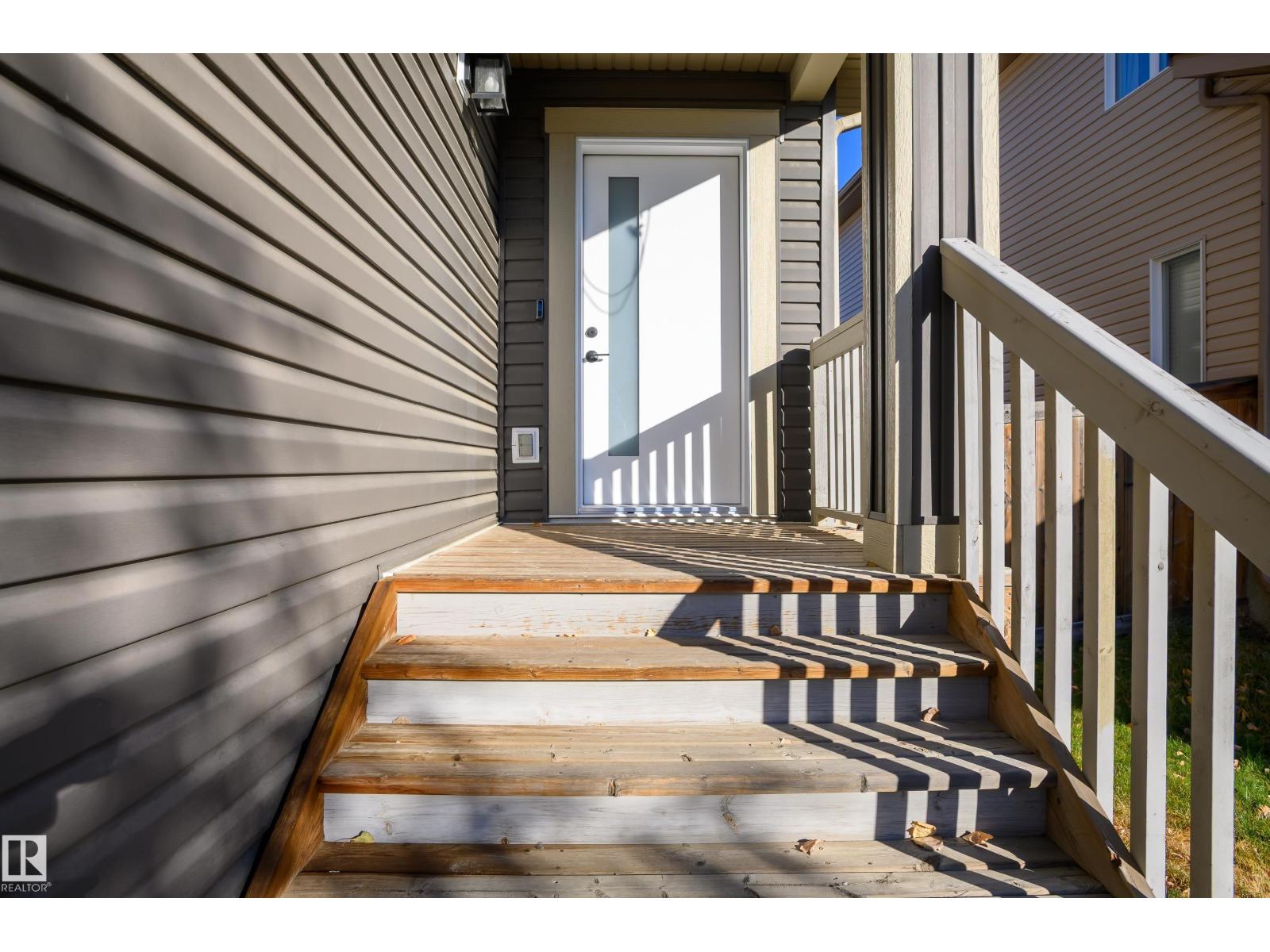 623 176 St Sw, Edmonton, Alberta  T6W 2G7 - Photo 3 - E4464825