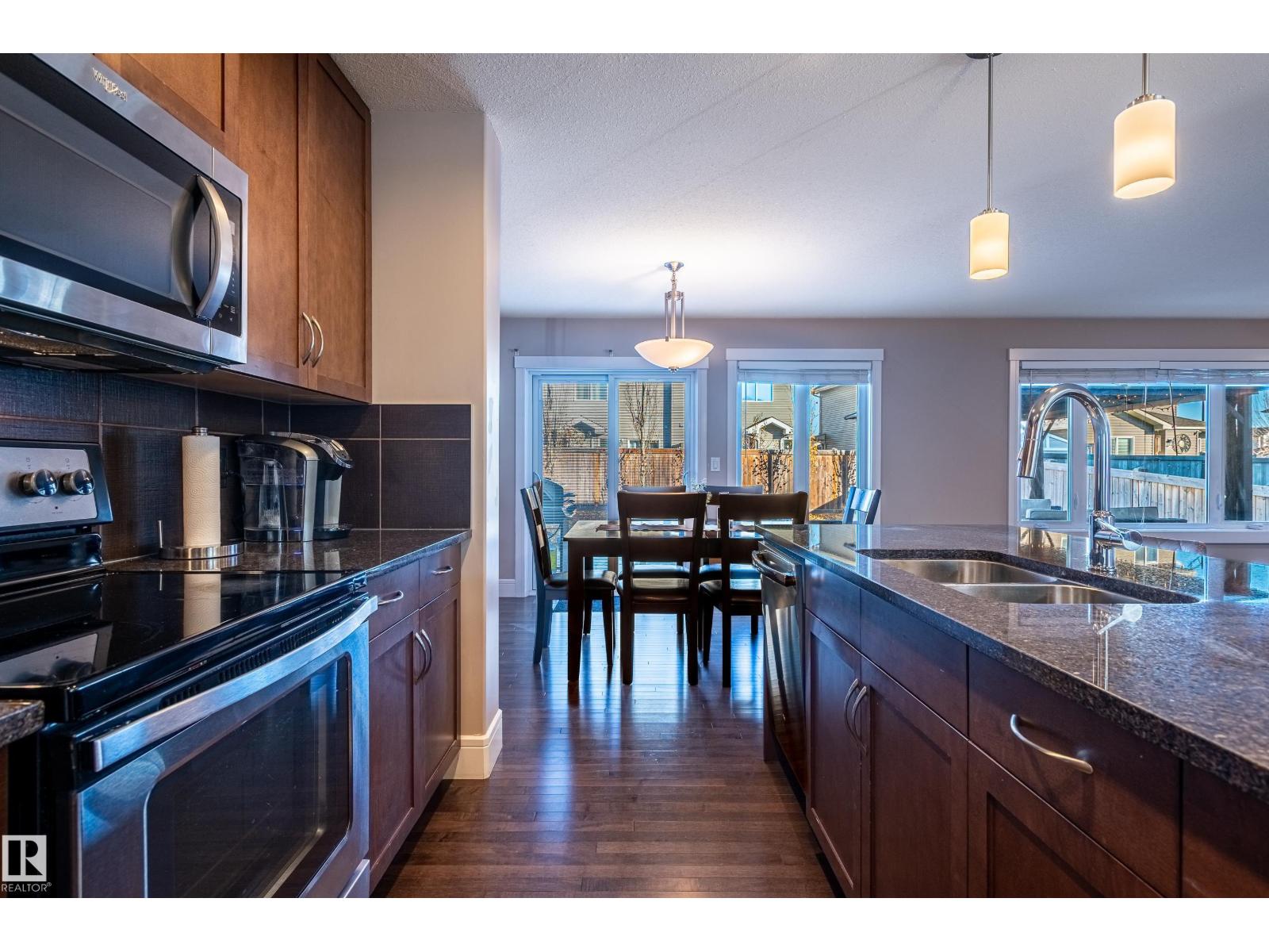 623 176 St Sw, Edmonton, Alberta  T6W 2G7 - Photo 11 - E4464825