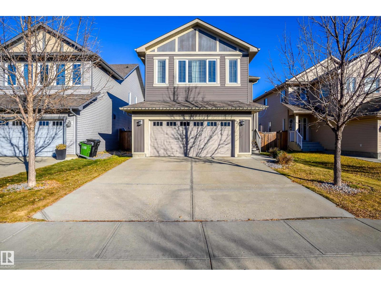 623 176 ST SW, Edmonton, Alberta