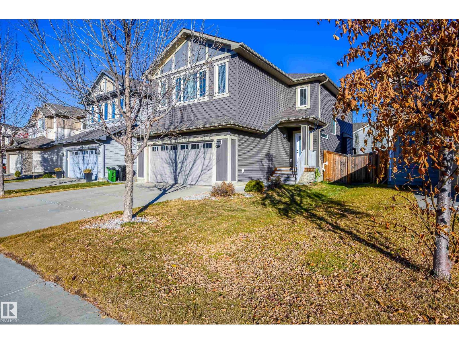 623 176 St Sw, Edmonton, Alberta  T6W 2G7 - Photo 2 - E4464825