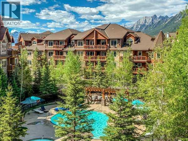 204, 30 Lincoln Park, Canmore, Alberta  T1W 0H7 - Photo 3 - A2268855