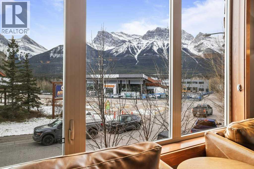 204, 30 Lincoln Park, Canmore, Alberta  T1W 0H7 - Photo 16 - A2268855