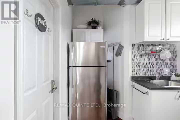 20-30 Victoria Avenue, Belleville, Ontario  K8N 1Z4 - Photo 25 - X12525114