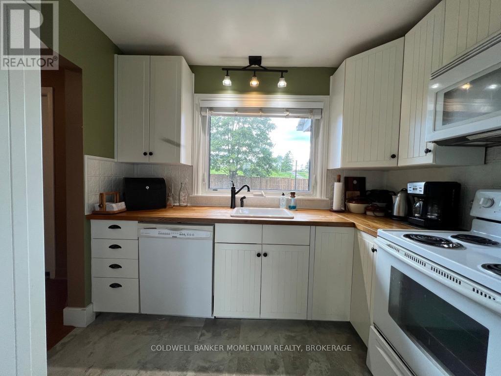 3834 Victoria Avenue, Lincoln, Ontario  L0R 2C0 - Photo 11 - X12494752