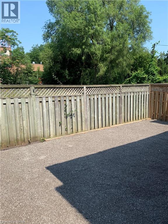 7 Chester Road Unit# 2, Hamilton, Ontario  L8E 1X7 - Photo 14 - 40786698