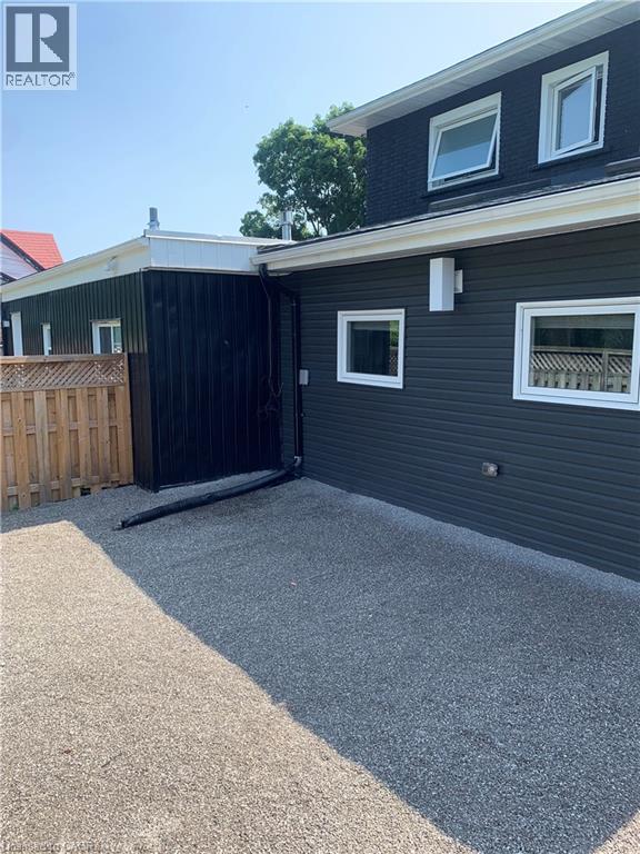 7 Chester Road Unit# 2, Hamilton, Ontario  L8E 1X7 - Photo 15 - 40786698