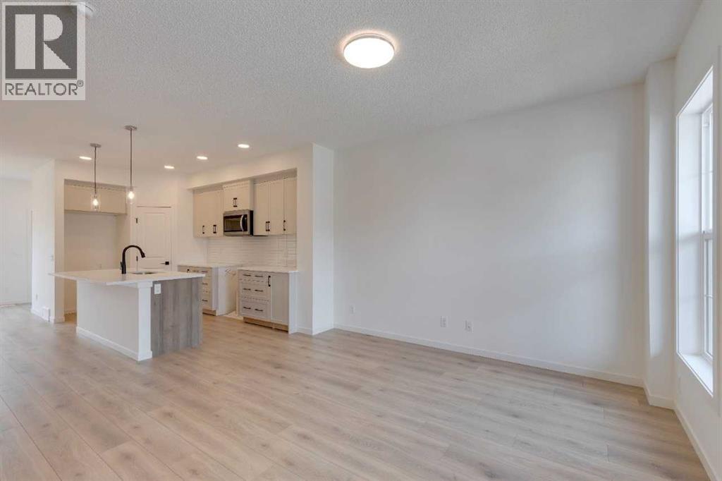 3598 Chestermere Boulevard, Chestermere, Alberta  T1X 3A6 - Photo 3 - A2266234