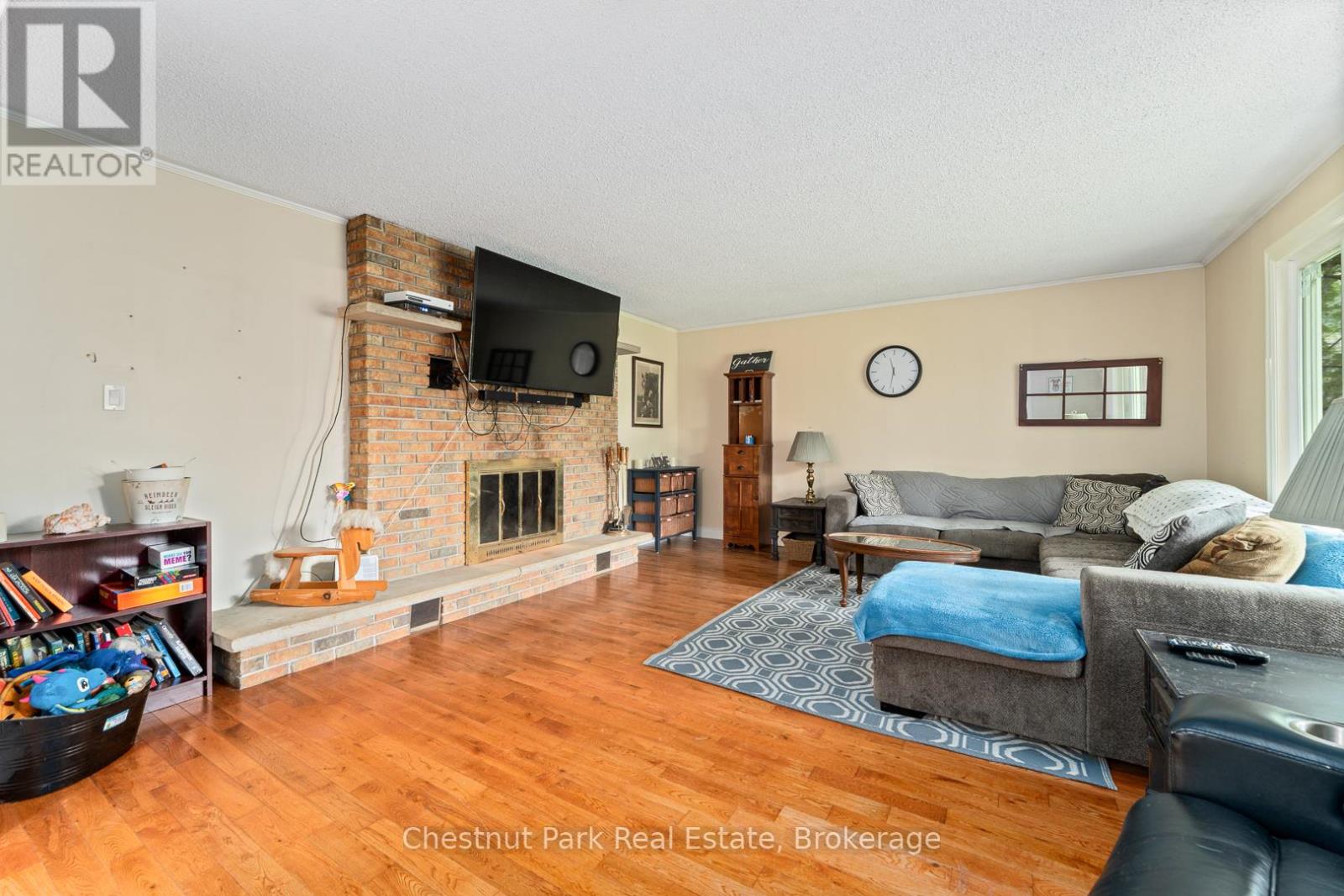 59 Crockford Lane, Huntsville, Ontario P0B 1L0 - Photo 10 - X12320548