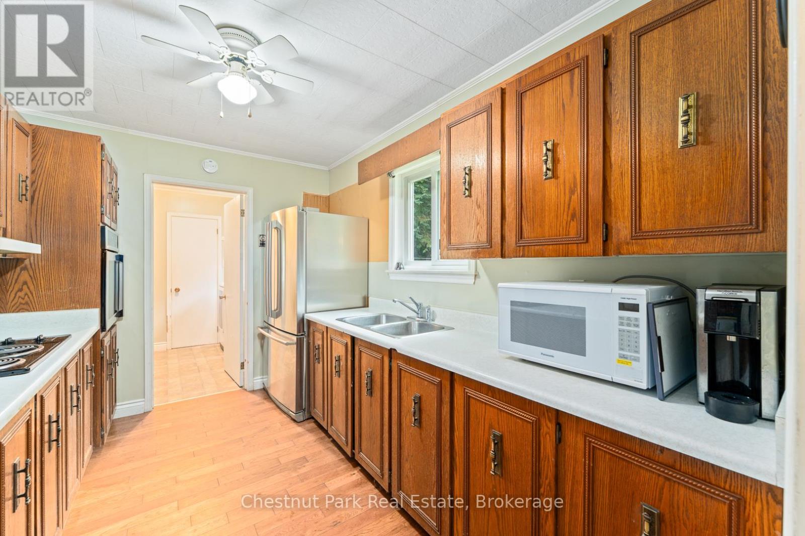 59 Crockford Lane, Huntsville, Ontario P0B 1L0 - Photo 14 - X12320548