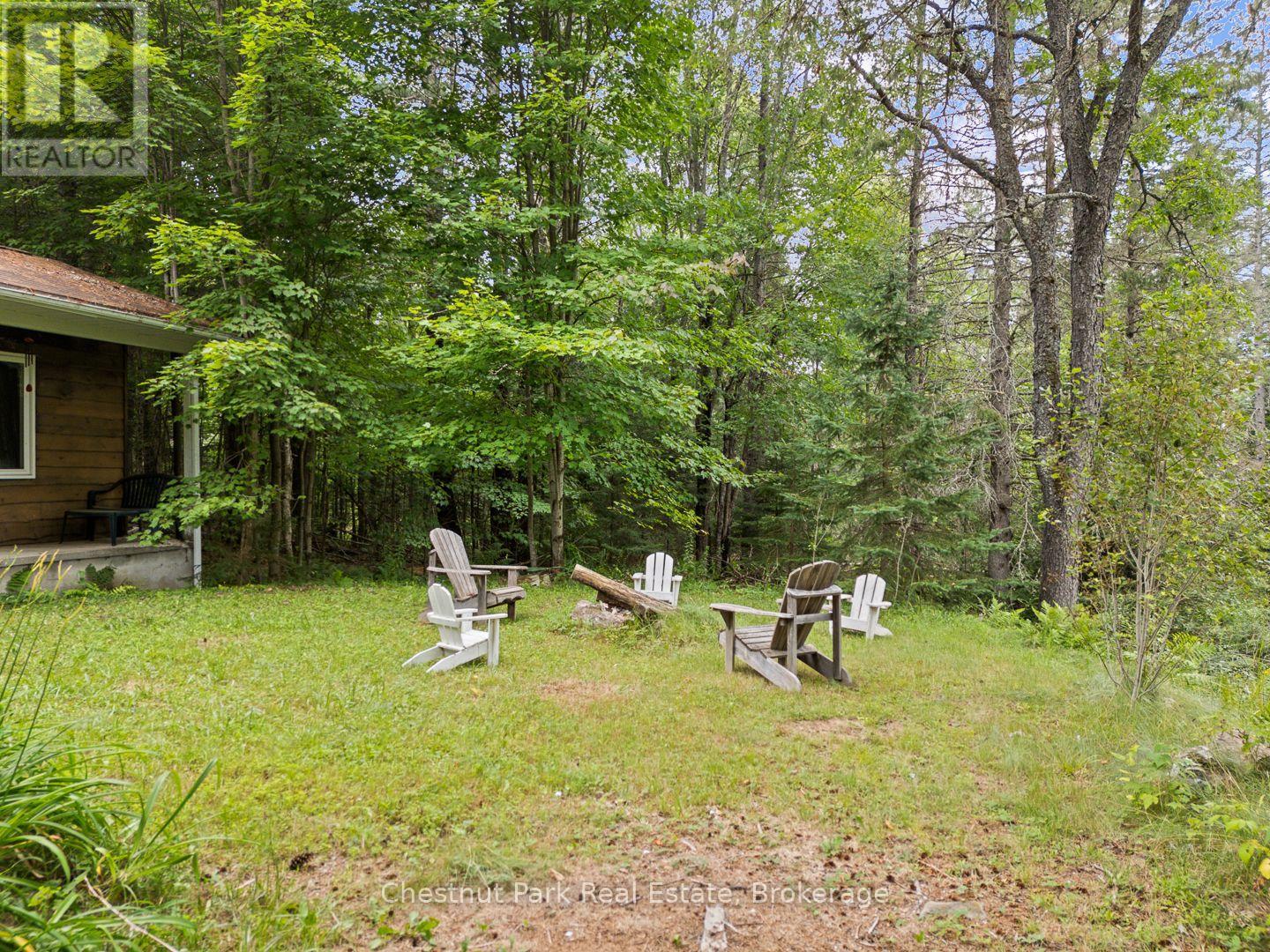 59 Crockford Lane, Huntsville, Ontario P0B 1L0 - Photo 9 - X12320548