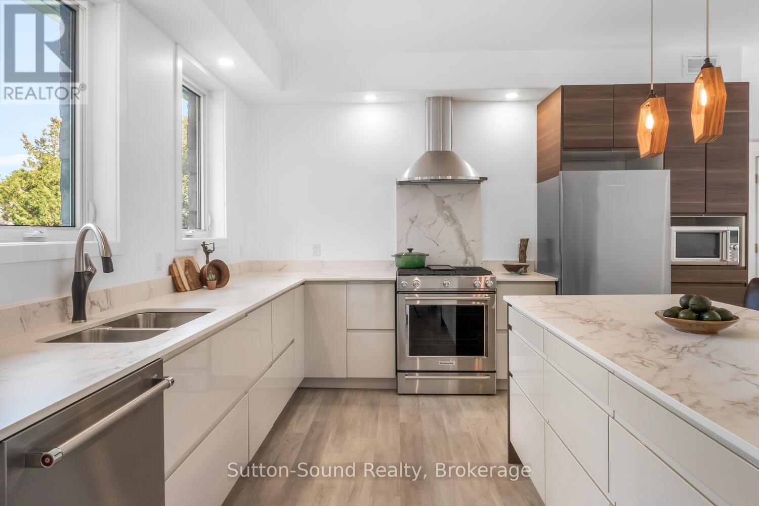 293 Everatt Side Road, Northern Bruce Peninsula, Ontario N0H 1W0 - Photo 14 - X12423325