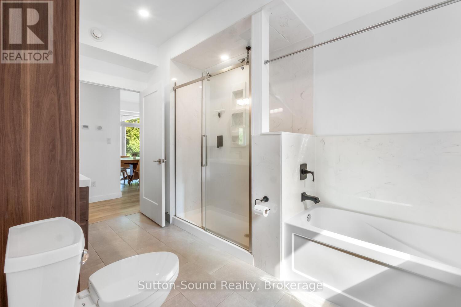 293 Everatt Side Road, Northern Bruce Peninsula, Ontario N0H 1W0 - Photo 21 - X12423325