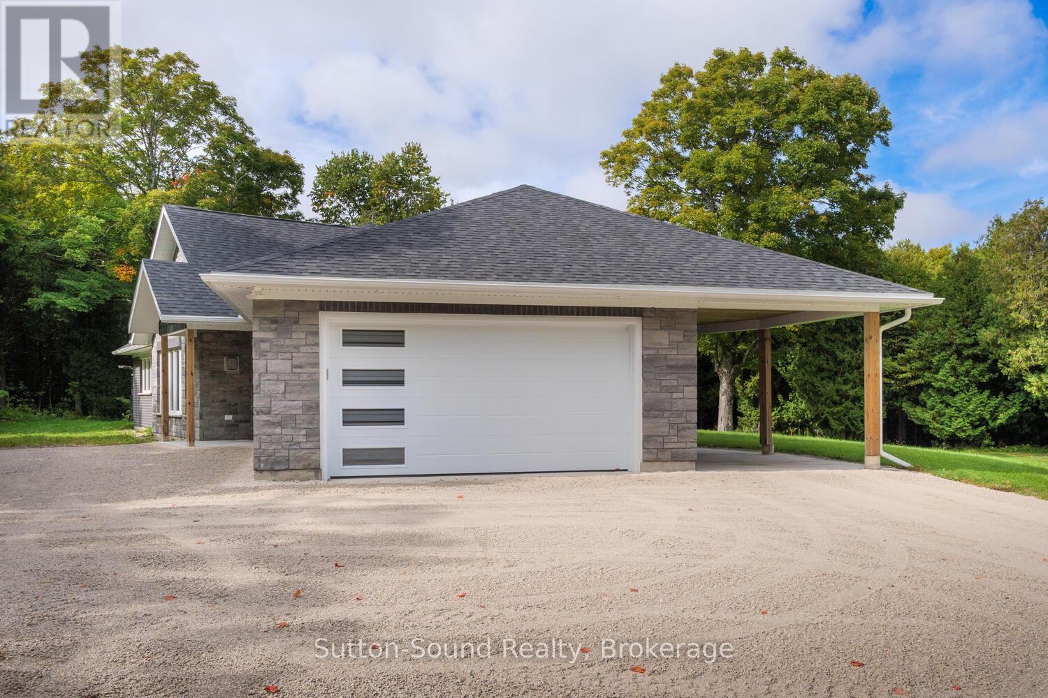 293 Everatt Side Road, Northern Bruce Peninsula, Ontario N0H 1W0 - Photo 27 - X12423325