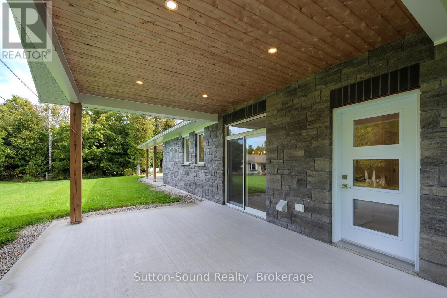 293 Everatt Side Road, Northern Bruce Peninsula, Ontario N0H 1W0 - Photo 32 - X12423325