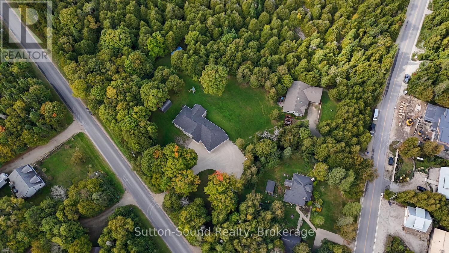 293 Everatt Side Road, Northern Bruce Peninsula, Ontario N0H 1W0 - Photo 34 - X12423325