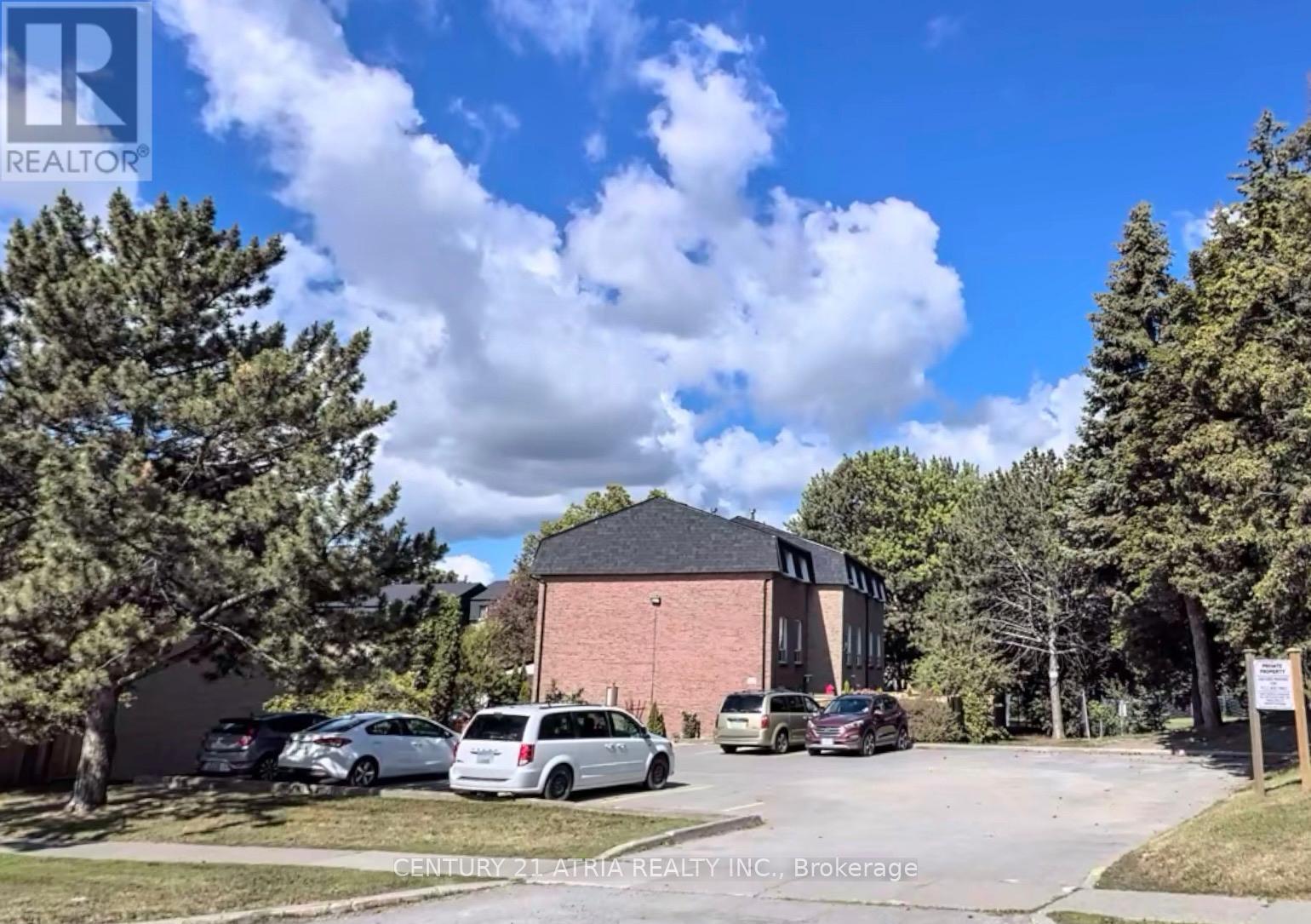 38 Henderson Drive, Aurora, Ontario  L4G 3L2 - Photo 23 - N12525158