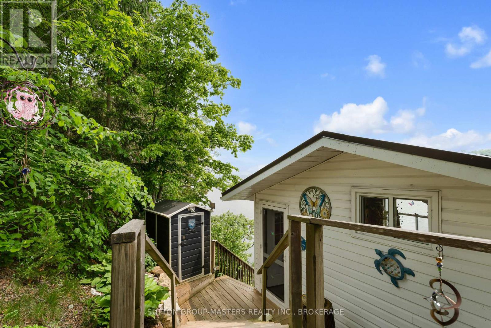 4667 Clearwater Road S, Frontenac (Frontenac South), Ontario  K0H 2T0 - Photo 42 - X12525214