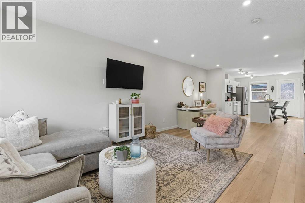 253 Cranbrook Square Se, Calgary, Alberta  T3M 3K8 - Photo 6 - A2259079