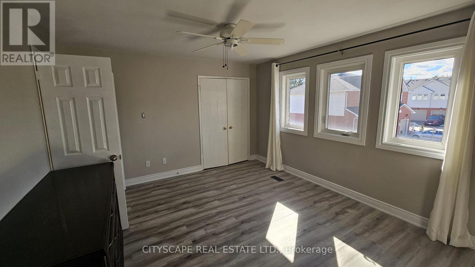 Unit 5 - 1485 Torrington Drive, Mississauga, Ontario  L5V 1Y3 - Photo 14 - W12525132