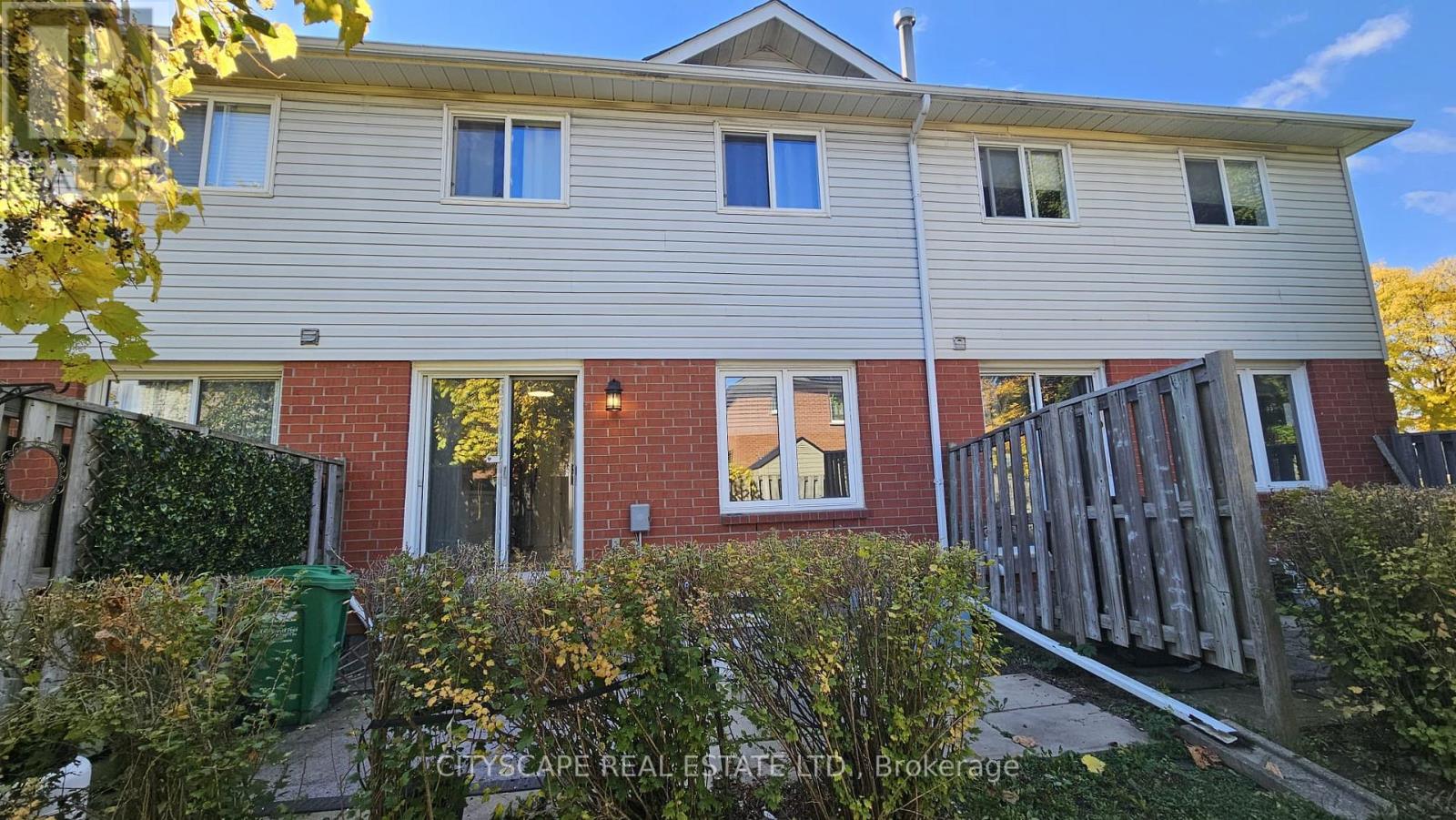 Unit 5 - 1485 Torrington Drive, Mississauga, Ontario  L5V 1Y3 - Photo 23 - W12525132