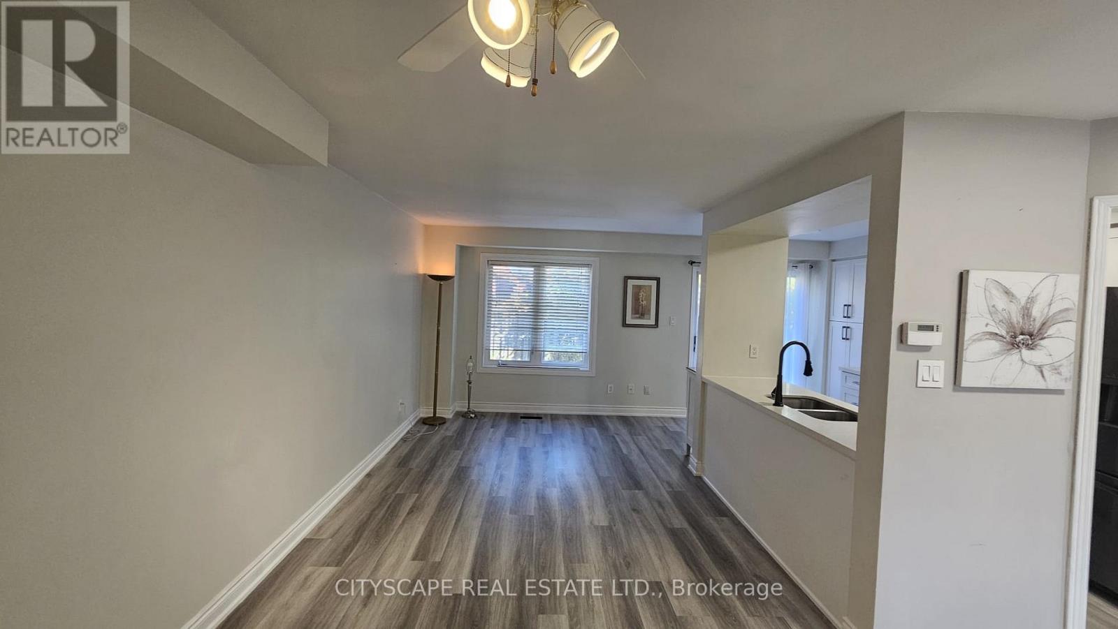 Unit 5 - 1485 Torrington Drive, Mississauga, Ontario  L5V 1Y3 - Photo 6 - W12525132