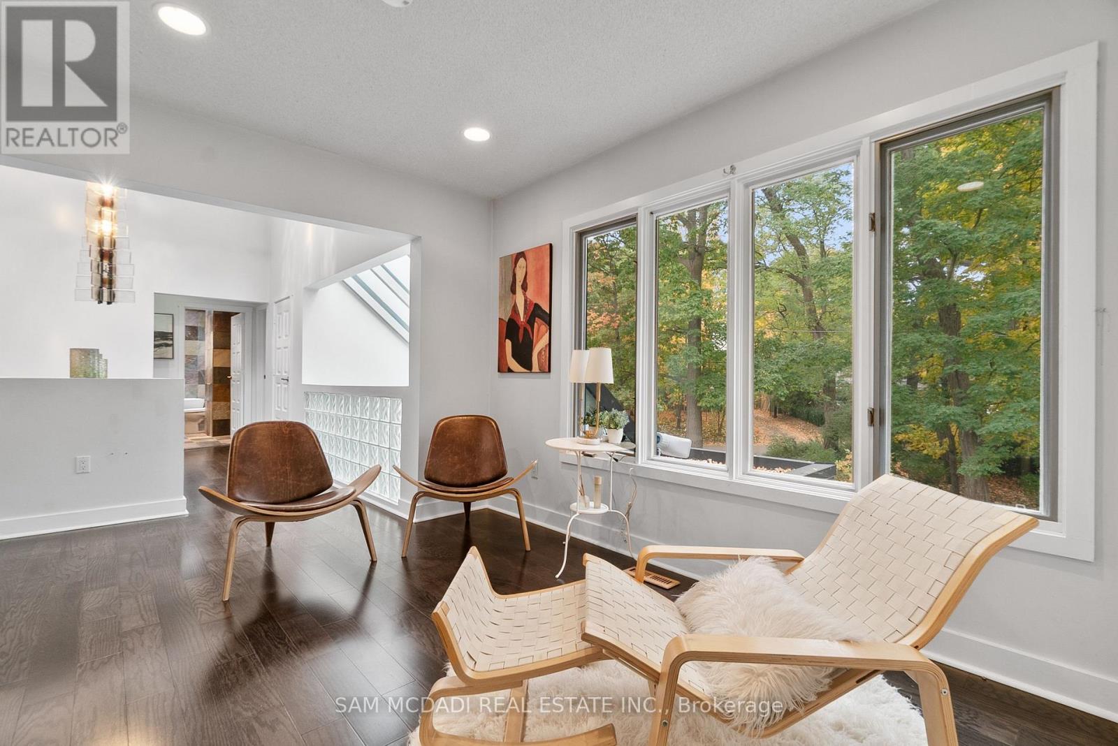 988 Tennyson Avenue, Mississauga, Ontario  L5H 2Z1 - Photo 33 - W12525148