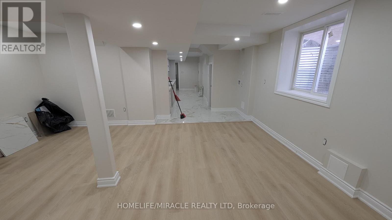 Lower - 47 Arnold Circle, Brampton, Ontario  L7A 0B8 - Photo 9 - W12525150