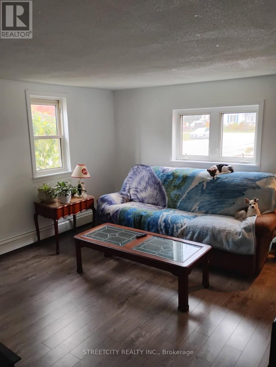 156 Maple Street, West Elgin, Ontario  N0L 2C0 - Photo 10 - X12525242