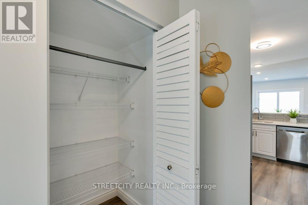 506 Blackwater Place E, London North, Ontario  N5X 4J4 - Photo 10 - X12525252