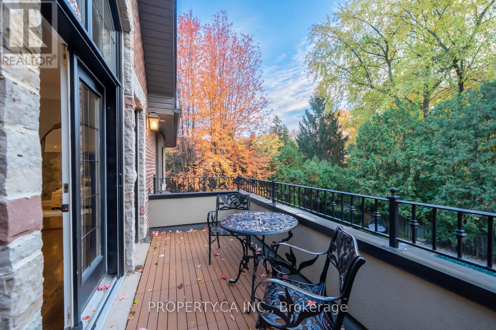 224 Donnelly Drive, Mississauga, Ontario  L5G 2M4 - Photo 19 - W12522822