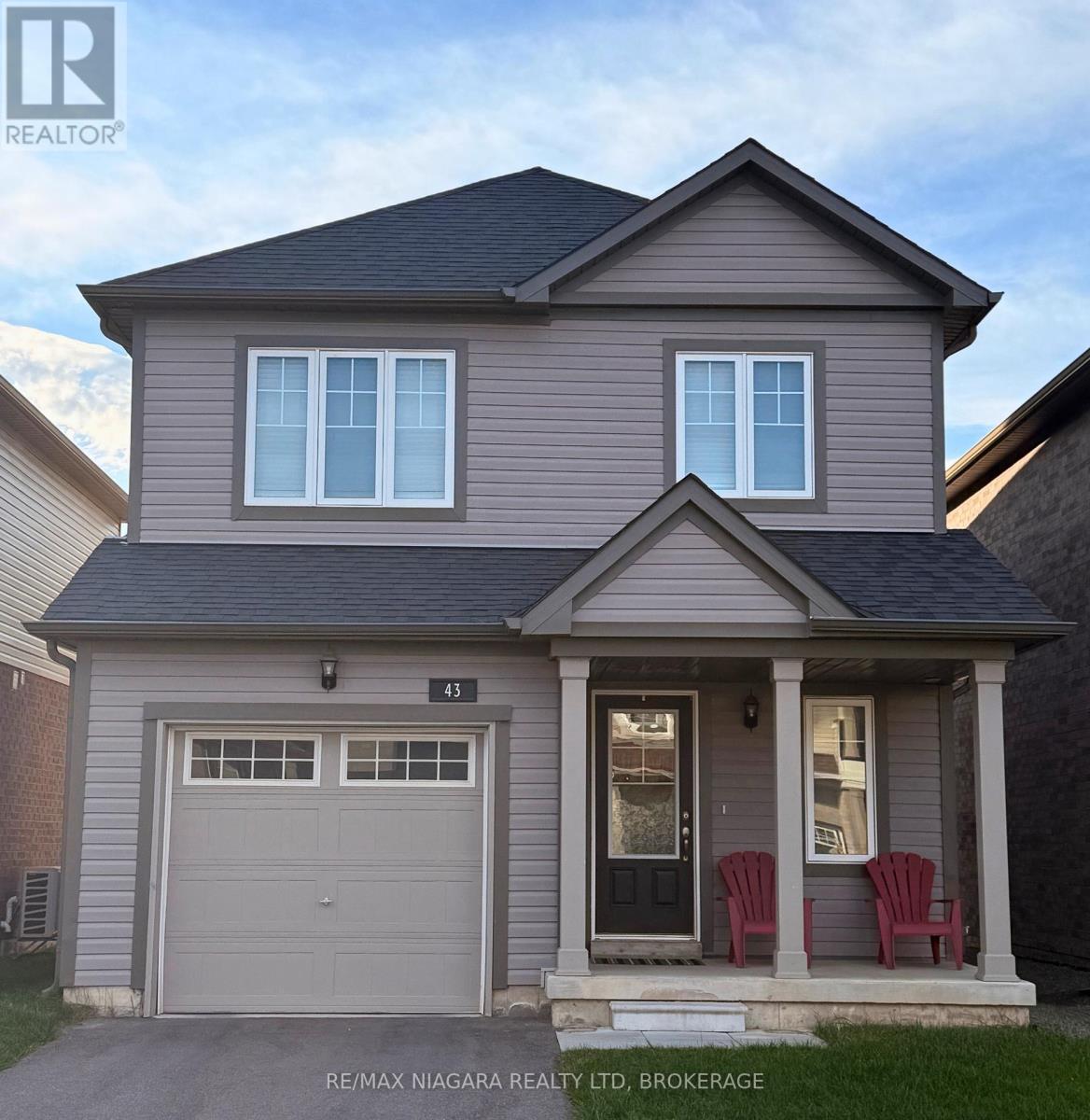 43 COTTONWOOD CRESCENT, Welland, Ontario