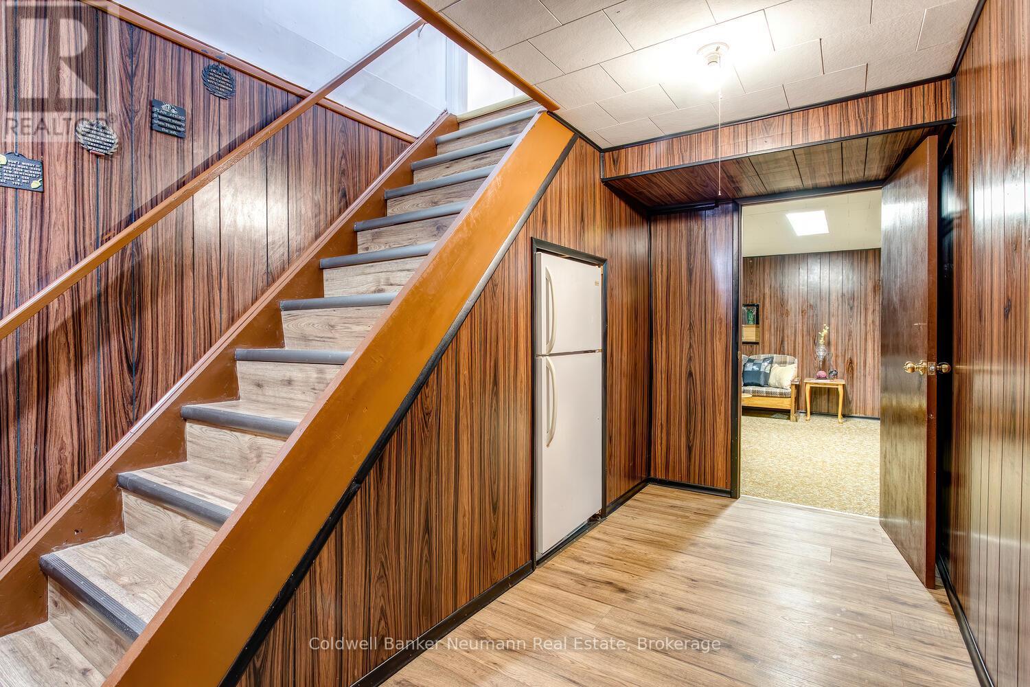 169 Country Club Drive, Guelph, Ontario N1E 3K8 - Photo 23 - X12525236