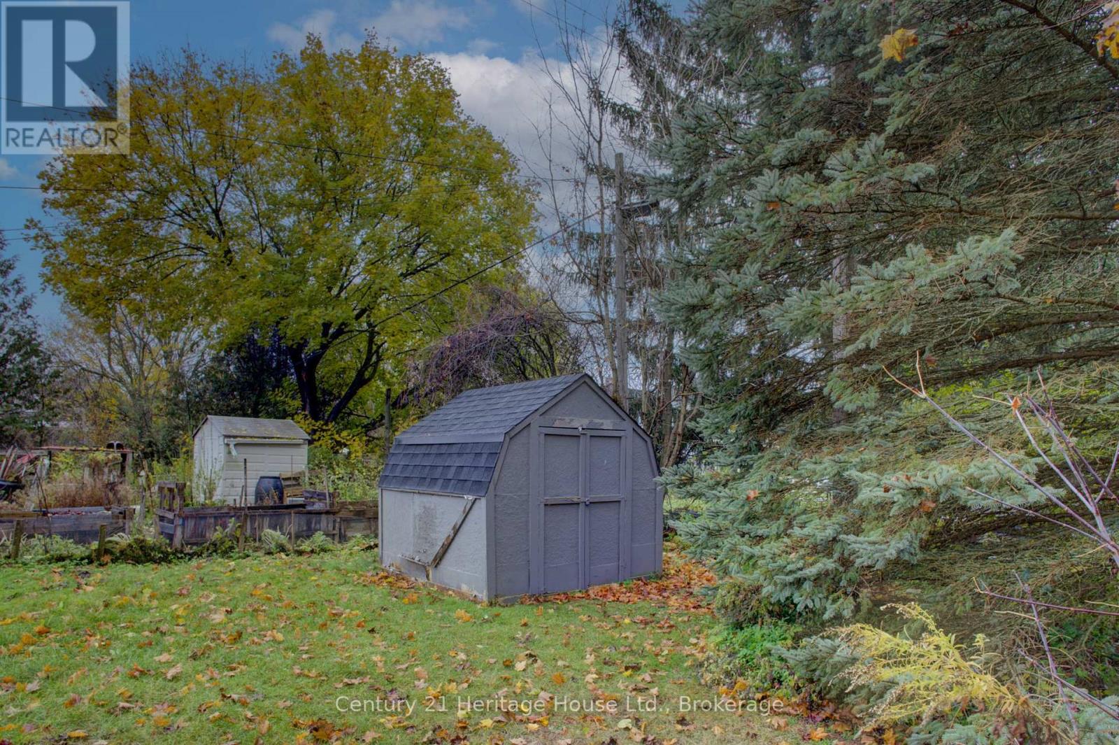 152 Countess Street N, West Grey, Ontario  N0G 1R0 - Photo 32 - X12525240