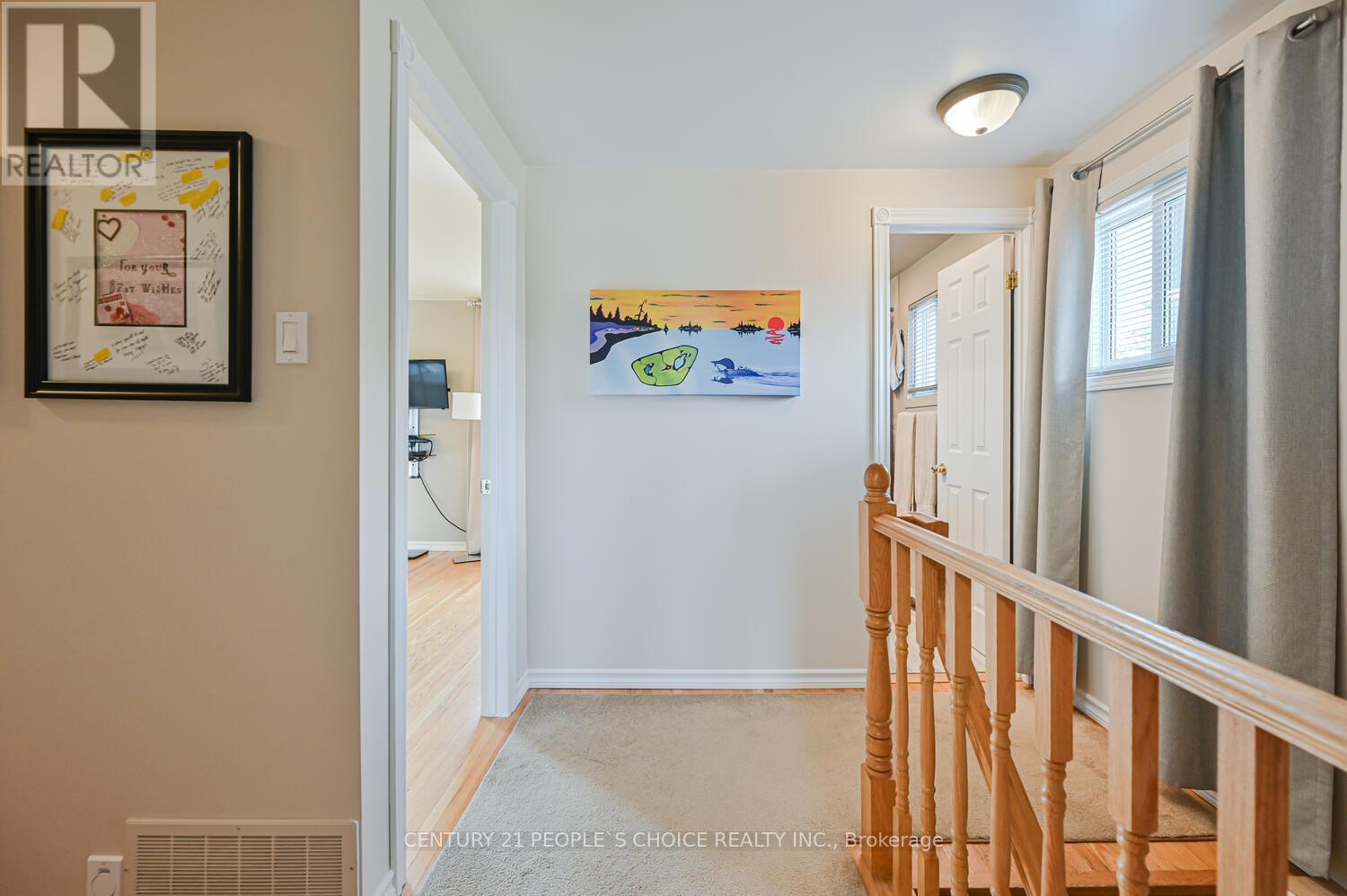 2 Fontaine Court, Brampton (Southgate), Ontario  L6T 3J2 - Photo 22 - W12524770