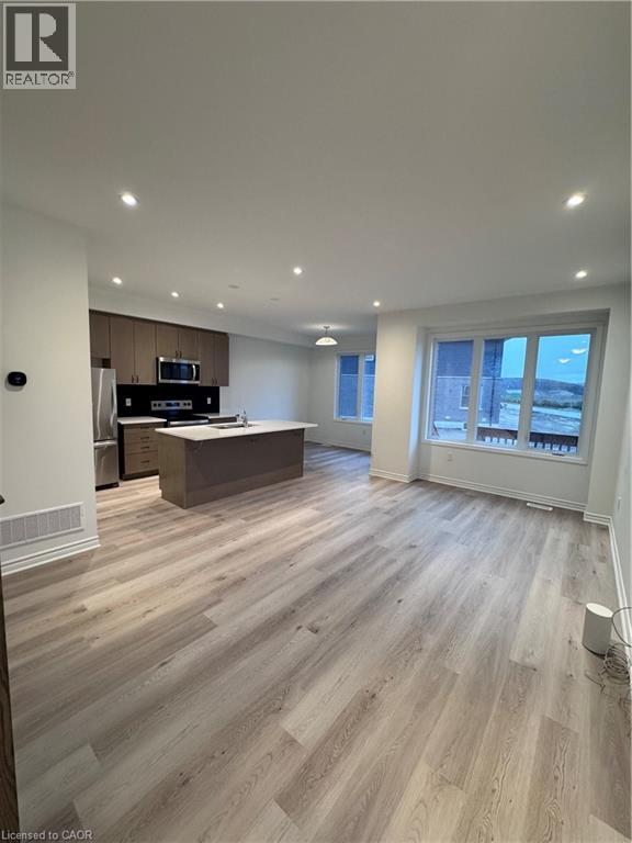 155 Stamson Street, Kitchener, Ontario  N2R 0V2 - Photo 5 - 40786786