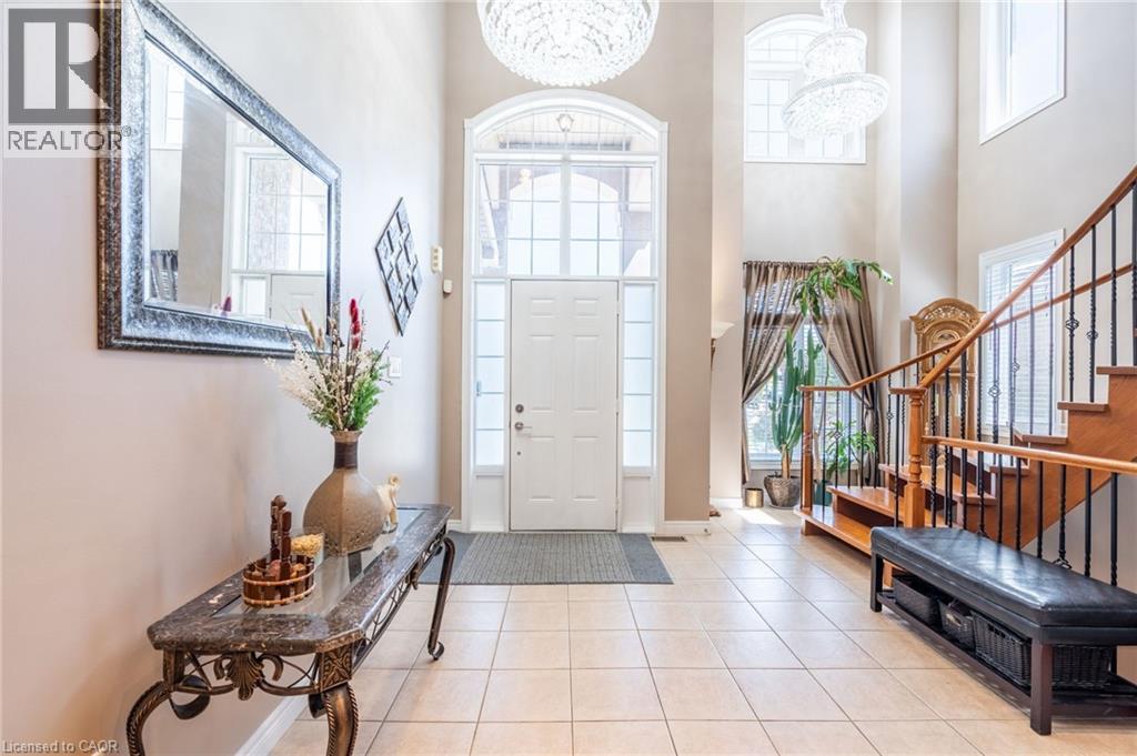 24 Edgecroft Crescent, Stoney Creek, Ontario  L8J 3Y6 - Photo 4 - 40786762