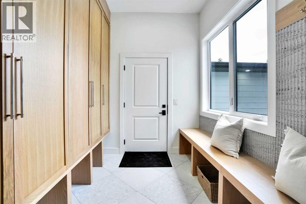 6312 Lacombe Way Sw, Calgary, Alberta  T3E 5T3 - Photo 19 - A2268933