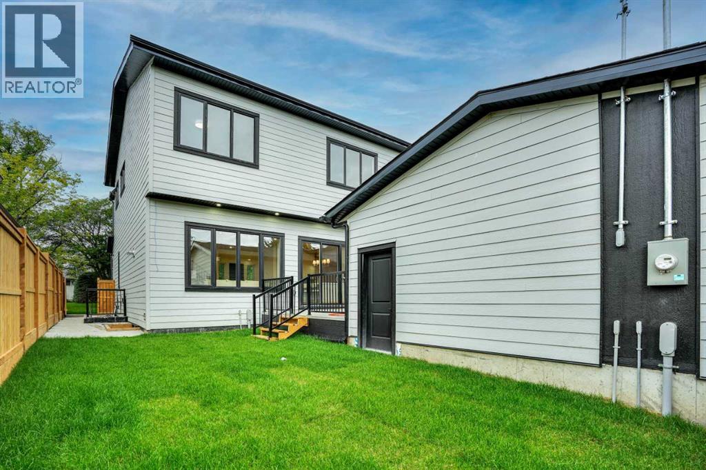 6312 Lacombe Way Sw, Calgary, Alberta  T3E 5T3 - Photo 41 - A2268933