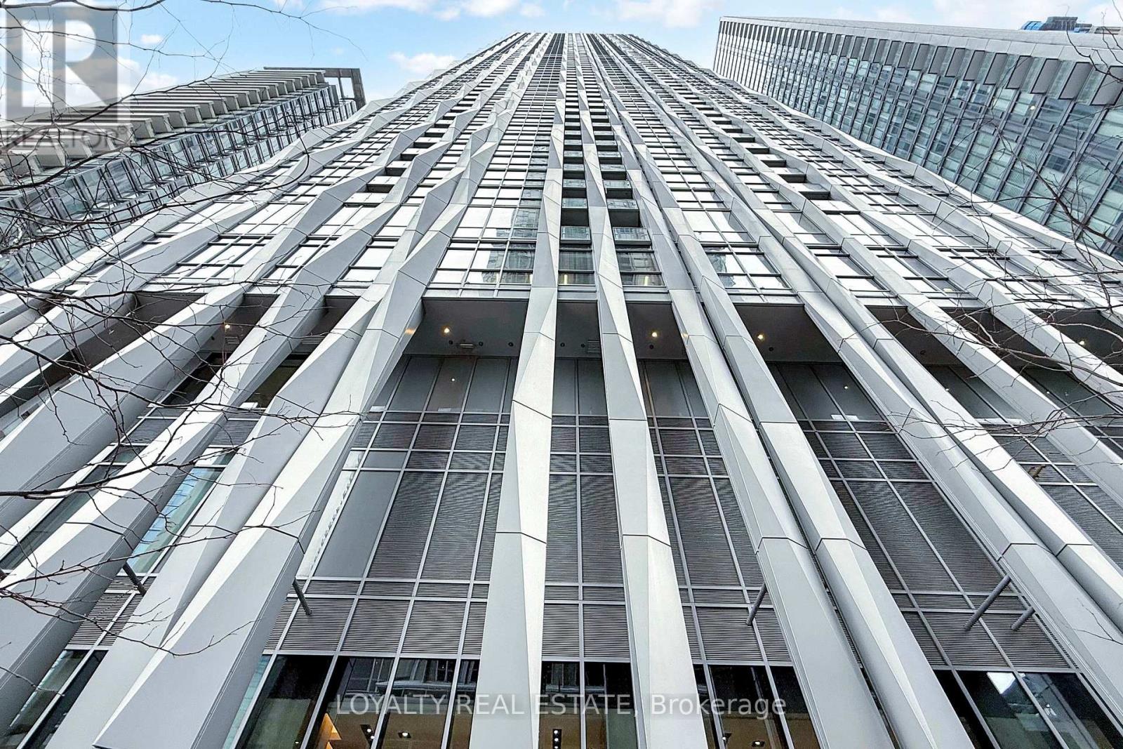 801 - 1 Yorkville Avenue, Toronto, Ontario  M4W 0B1 - Photo 2 - C12525224