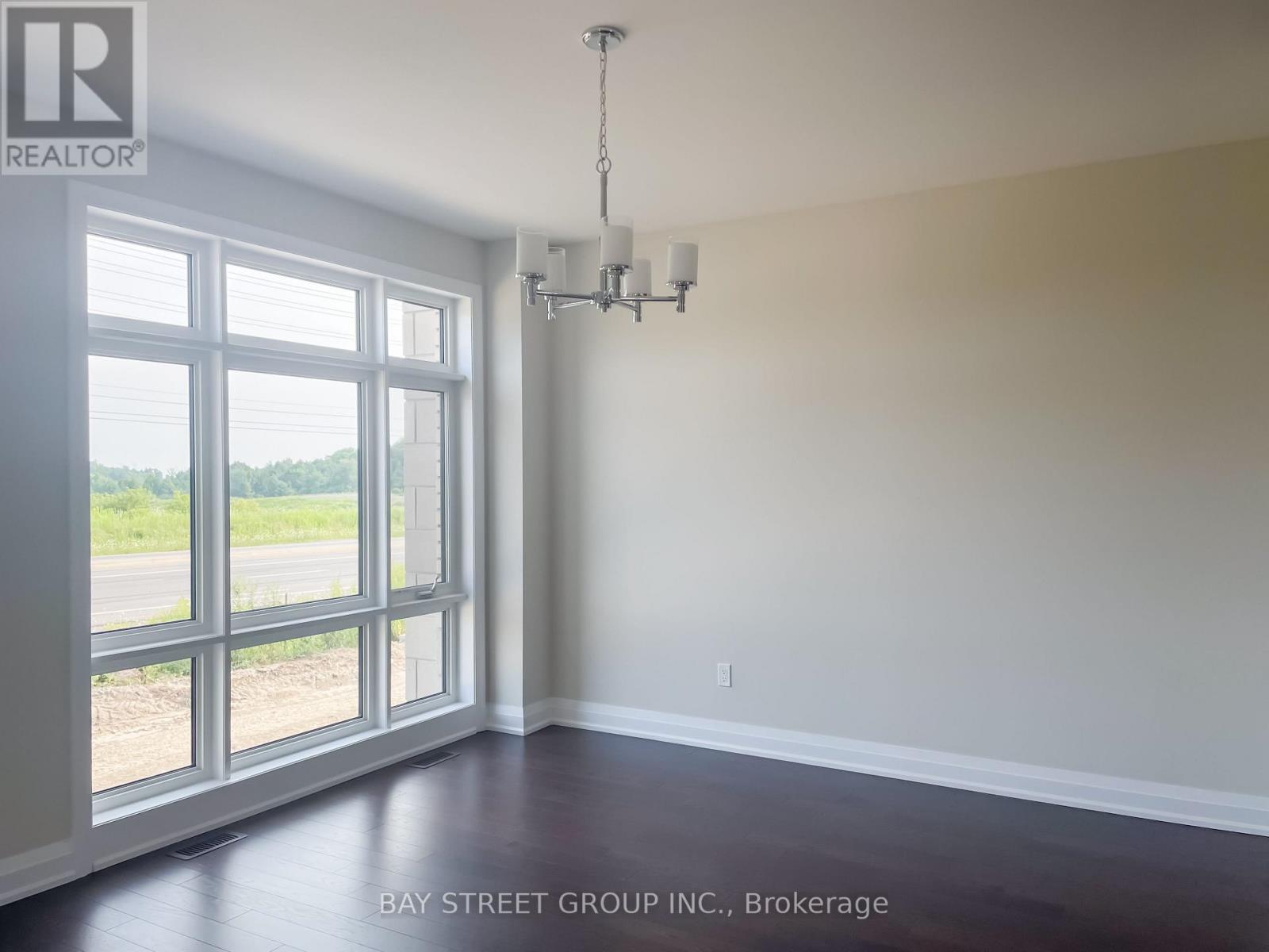 993 CROWSNEST HOLLOW, Pickering, Ontario