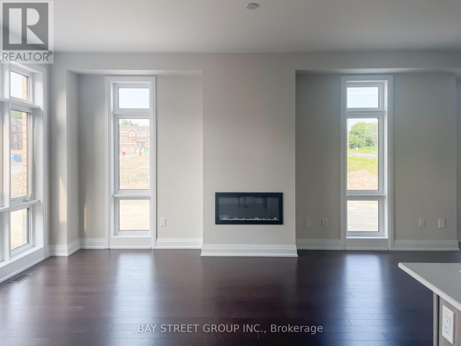 993 Crowsnest Hollow, Pickering, Ontario  L1X 0P4 - Photo 10 - E12525220