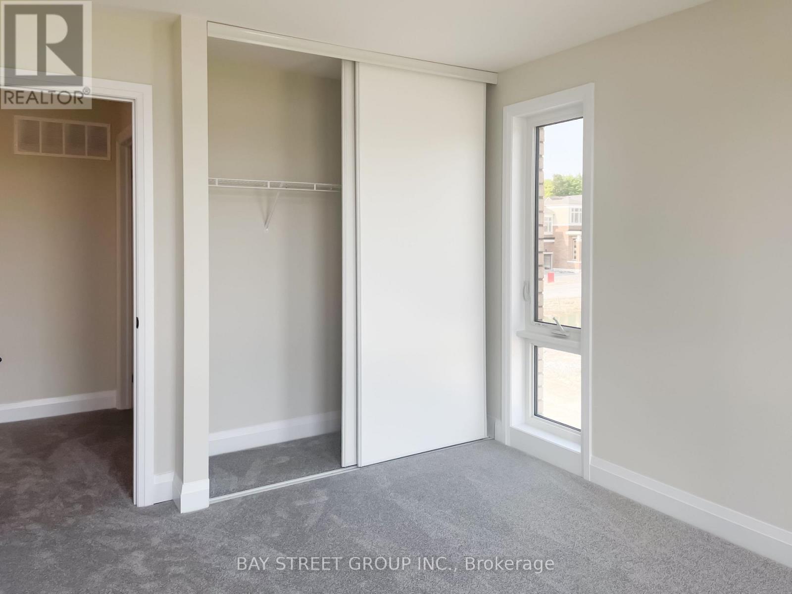 993 Crowsnest Hollow, Pickering, Ontario  L1X 0P4 - Photo 21 - E12525220