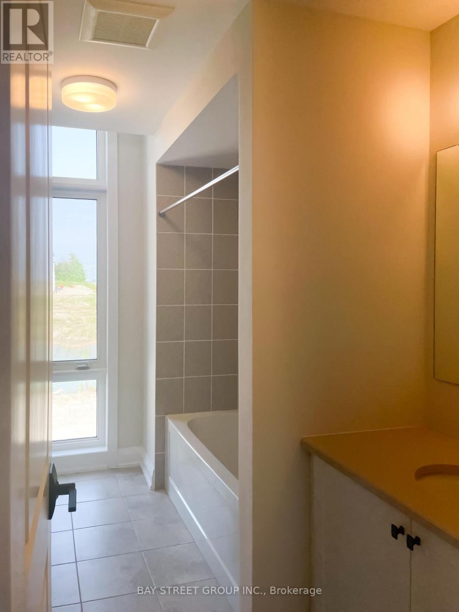 993 Crowsnest Hollow, Pickering, Ontario  L1X 0P4 - Photo 24 - E12525220