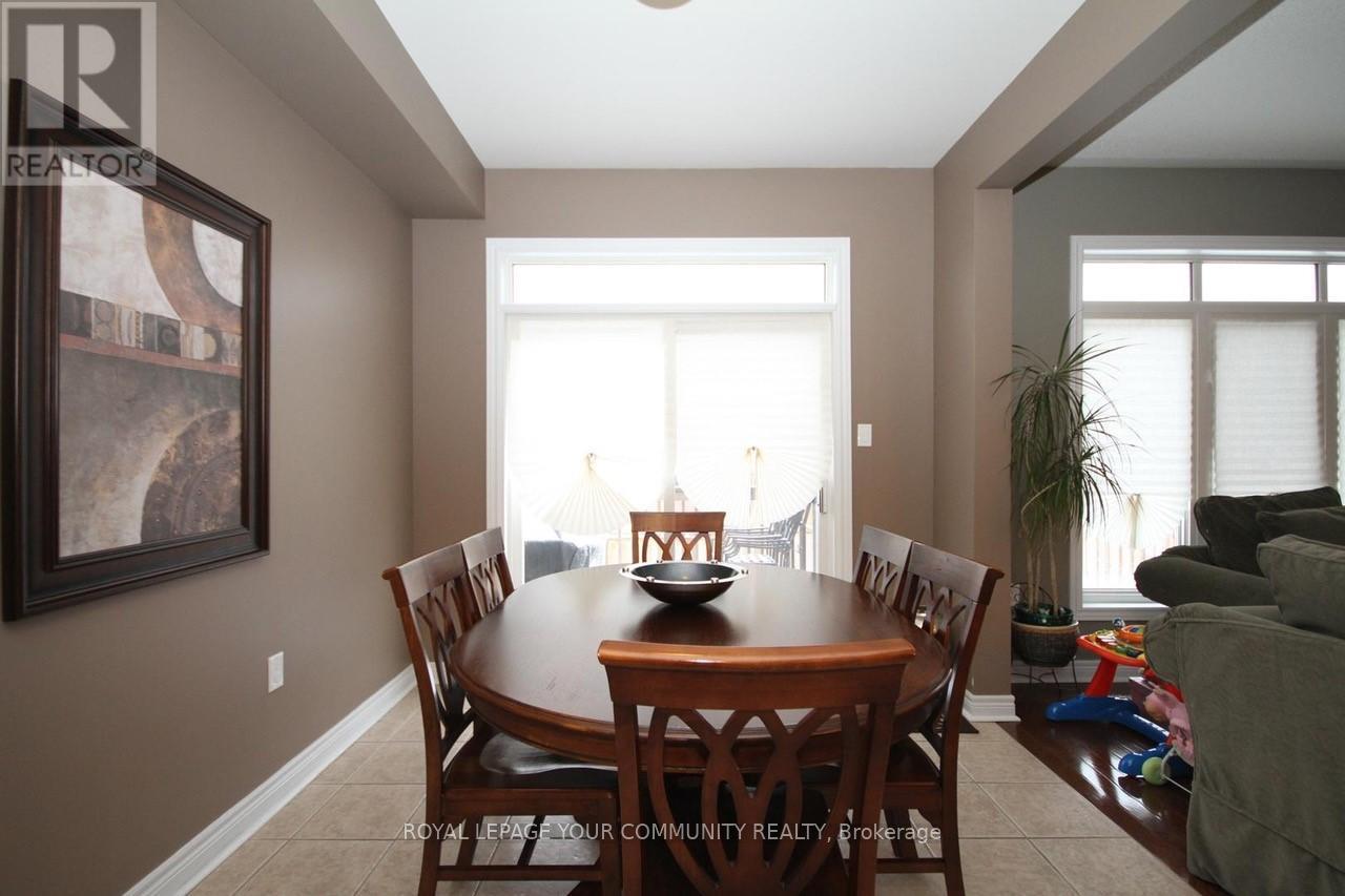 140 Mistywood Crescent, Vaughan, Ontario  L4J 9K3 - Photo 10 - N12525234
