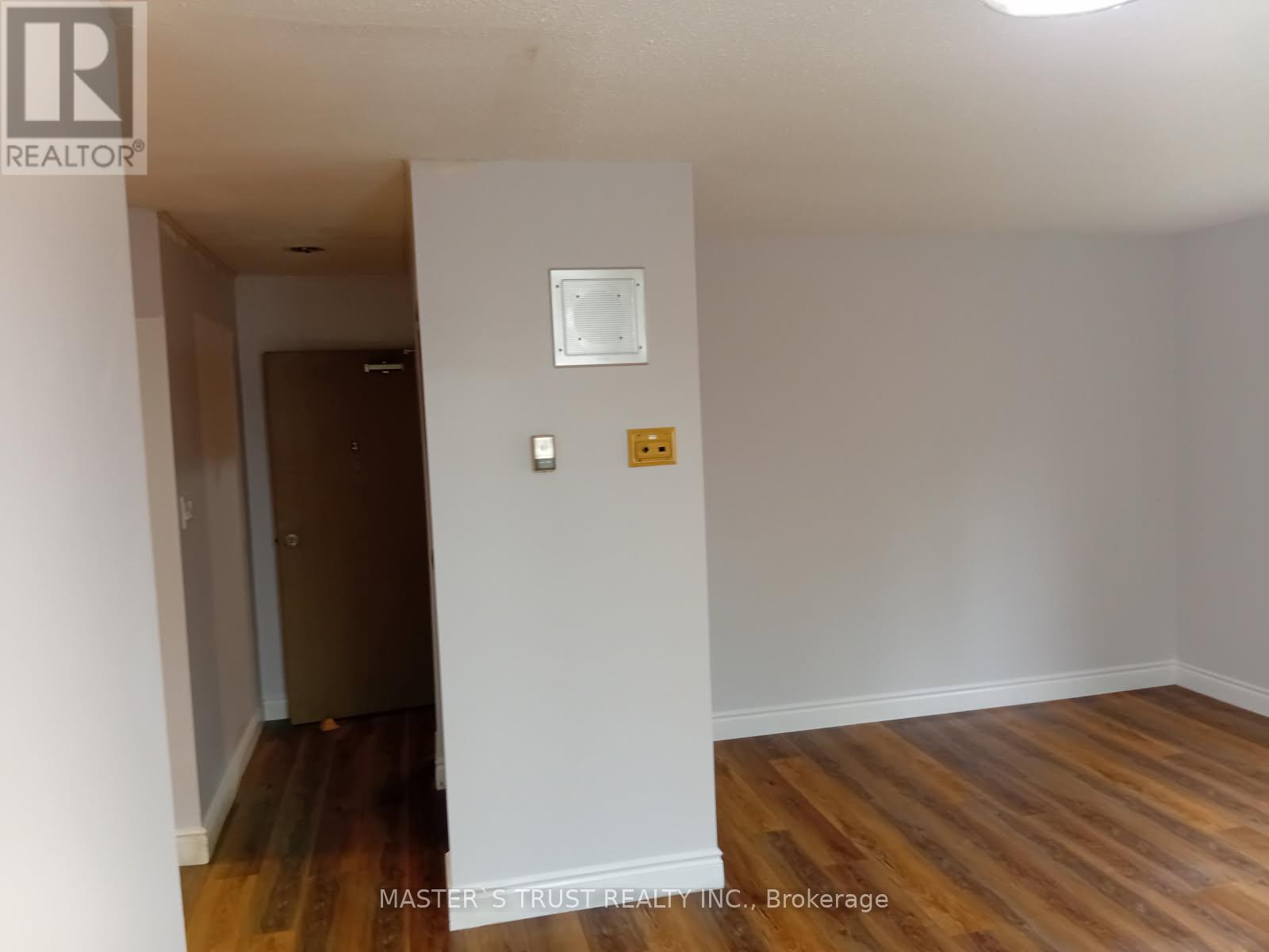 3 - 190 Borland Street E, Orillia, Ontario  L3V 2C3 - Photo 6 - S12525258