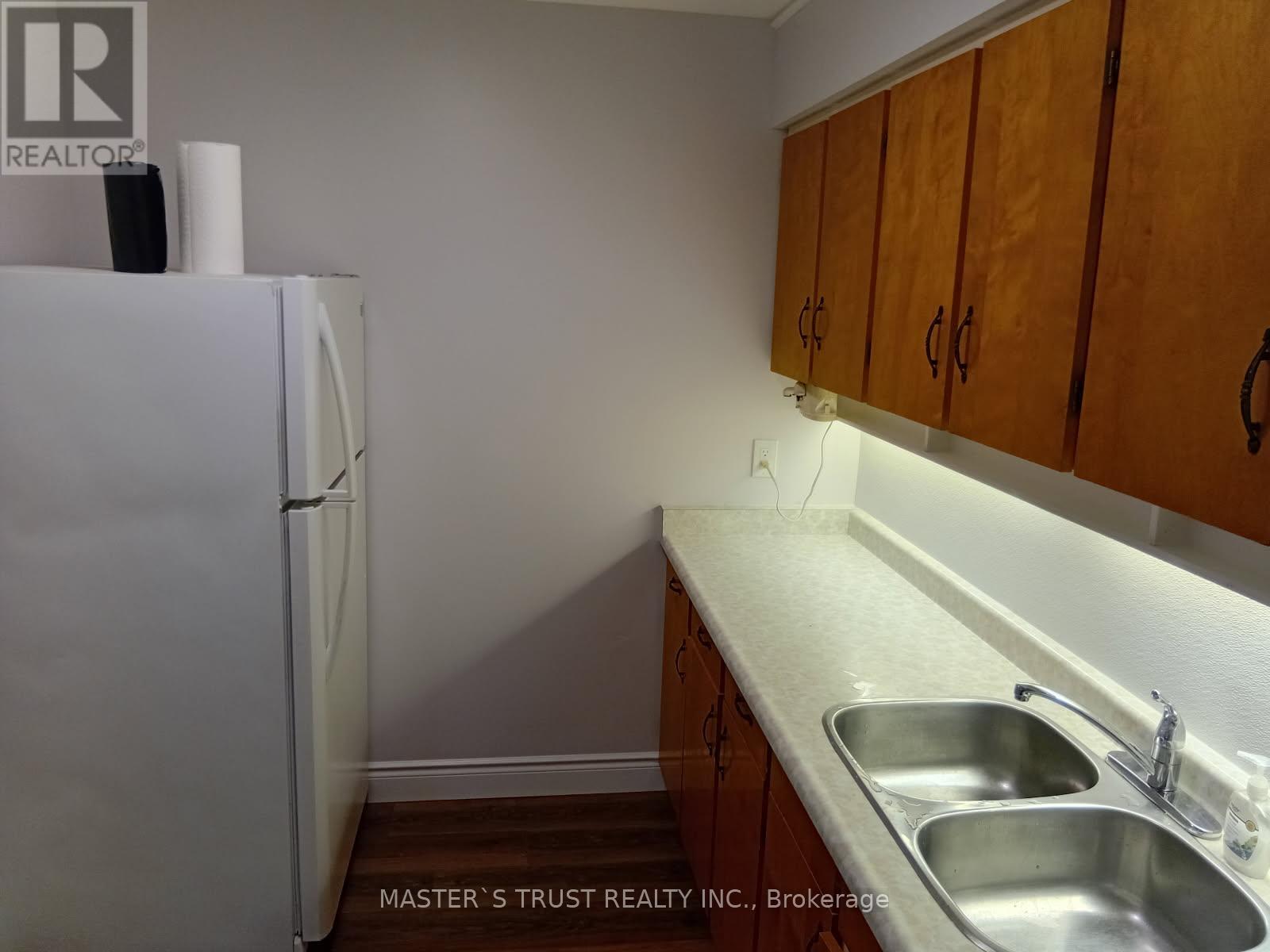 3 - 190 Borland Street E, Orillia, Ontario  L3V 2C3 - Photo 7 - S12525258