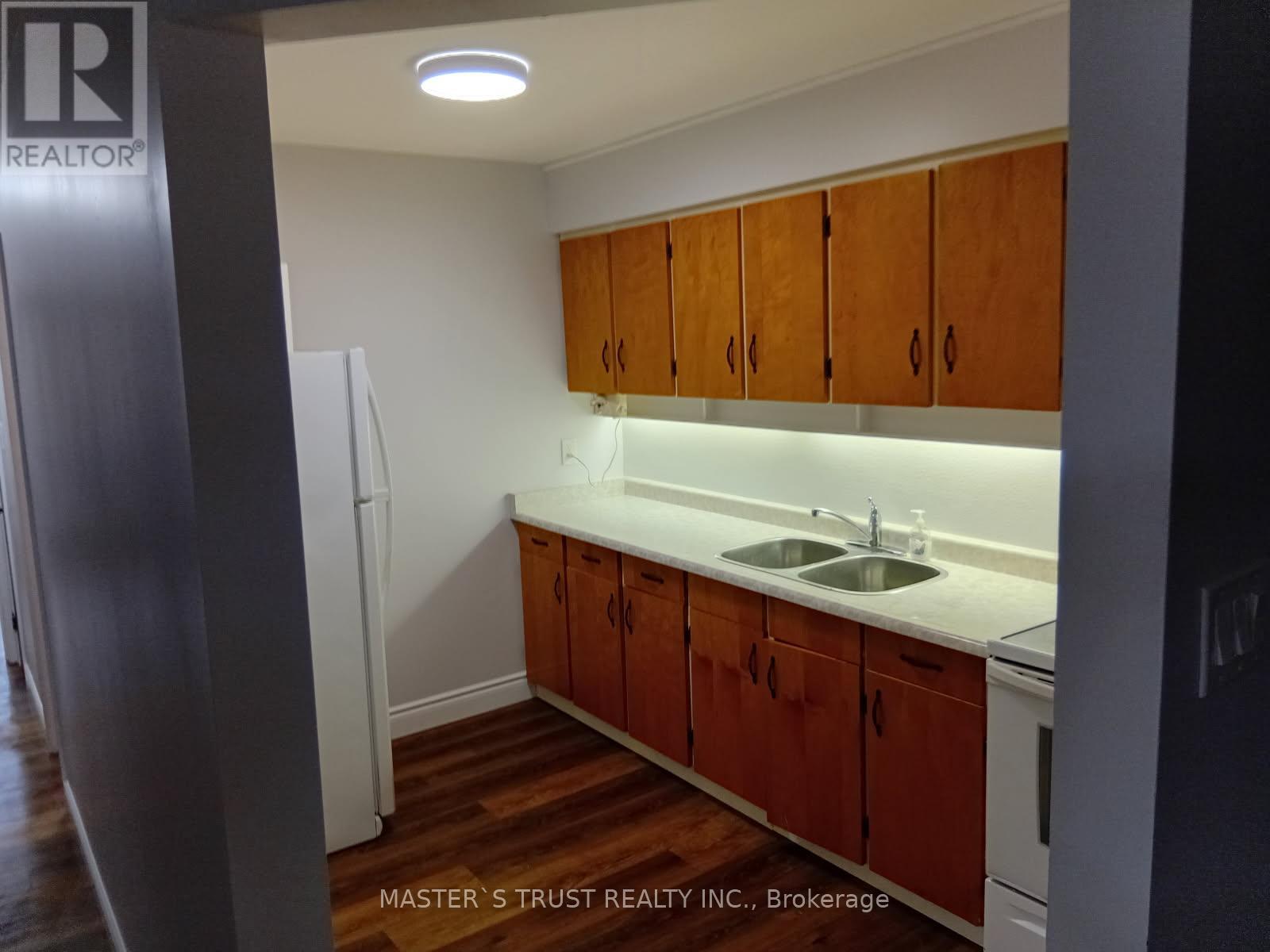 3 - 190 Borland Street E, Orillia, Ontario  L3V 2C3 - Photo 9 - S12525258