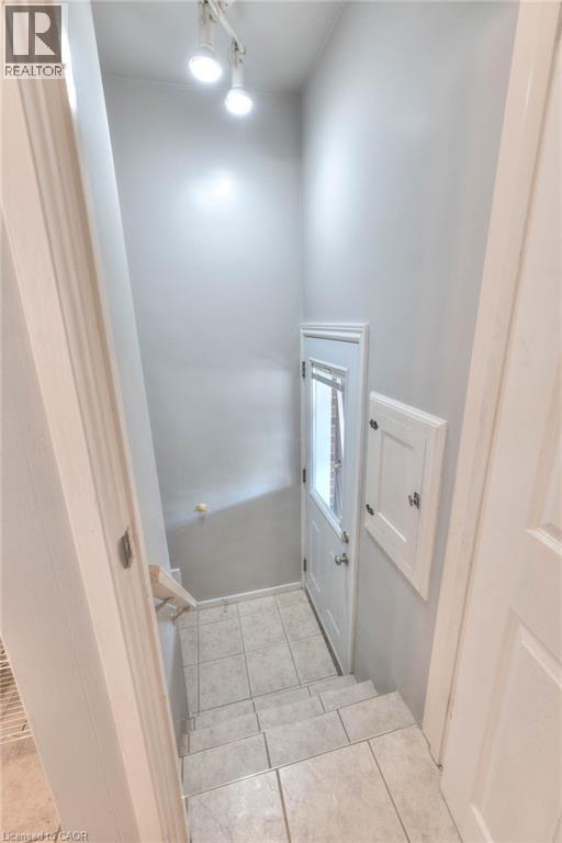 577 Stirling Avenue S, Kitchener, Ontario  N2M 3J5 - Photo 16 - 40766276