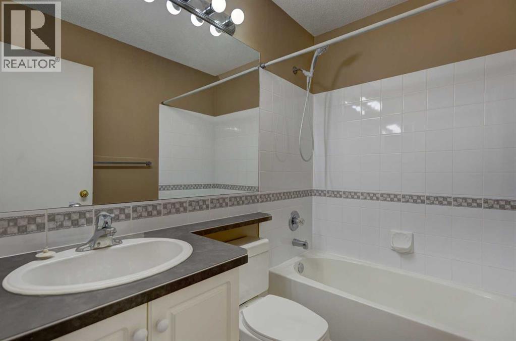 129 Prestwick Park Se, Calgary, Alberta  T2Z 3L6 - Photo 19 - A2252369